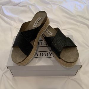 Steve Madden Hassie Platform Sandal